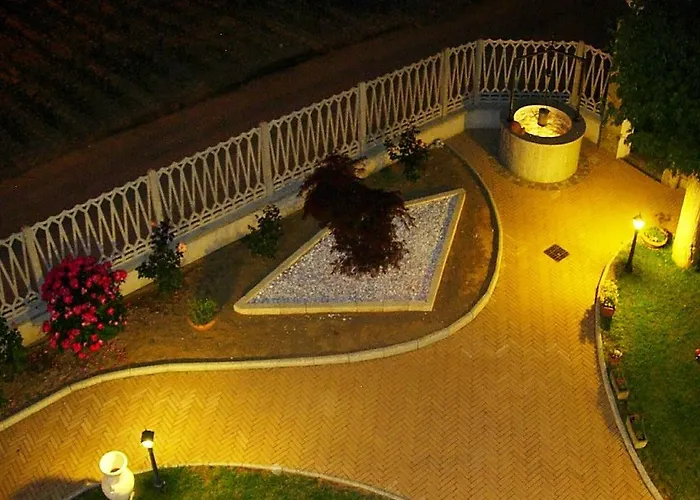 La Lumaca Nel Pozzo Panzió 3*